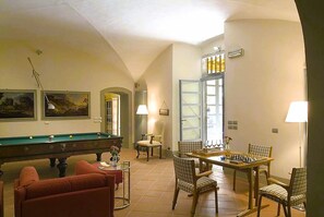 Spielezimmer
