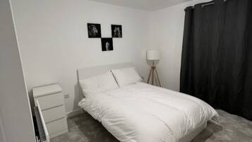 2 bedrooms, WiFi, bed sheets