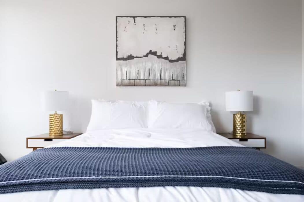 Walk to Pike and Space Needle from a Cap Hill Loft