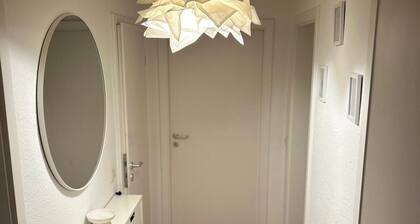 5 min to HANNOVER MESSE PRETTY 2 ROOM APARTMENT