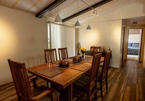 Dining - Lovely 2 Bedroom property in Sunny Ventura over 55's (Ventura)