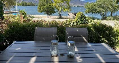 Stunning Lakeside Villa