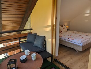 3 bedrooms, travel crib, free WiFi, bed sheets - 3 bedroom apartment (Döbriach)