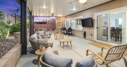 {Casa Chella} Chic 5/3; 5 min. Away From Festivals