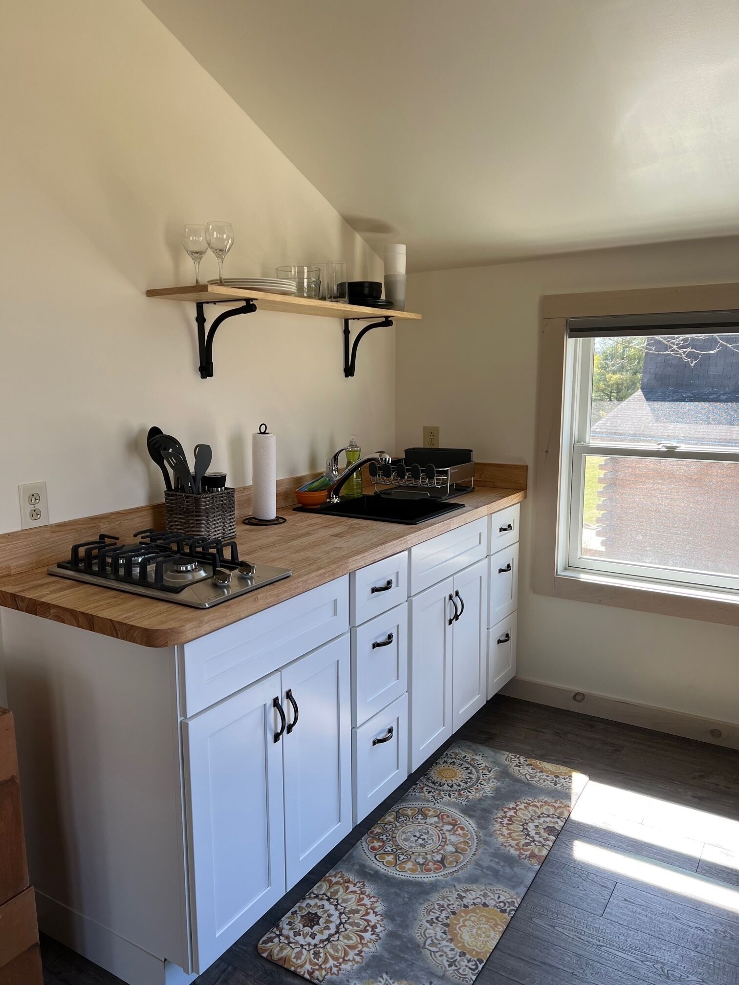 Private Vermont Studio with great views from your own deck!