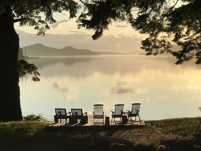 Bella Haven on Saturna.... 
Oceanfront Beach House.... 
Perfect Getaway for Two.