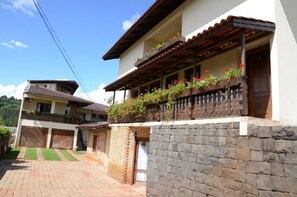 Property grounds - Pousada adler (Treze Tilias)