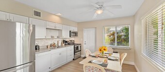 Renovated Apt Steps From The Singer Island Beach