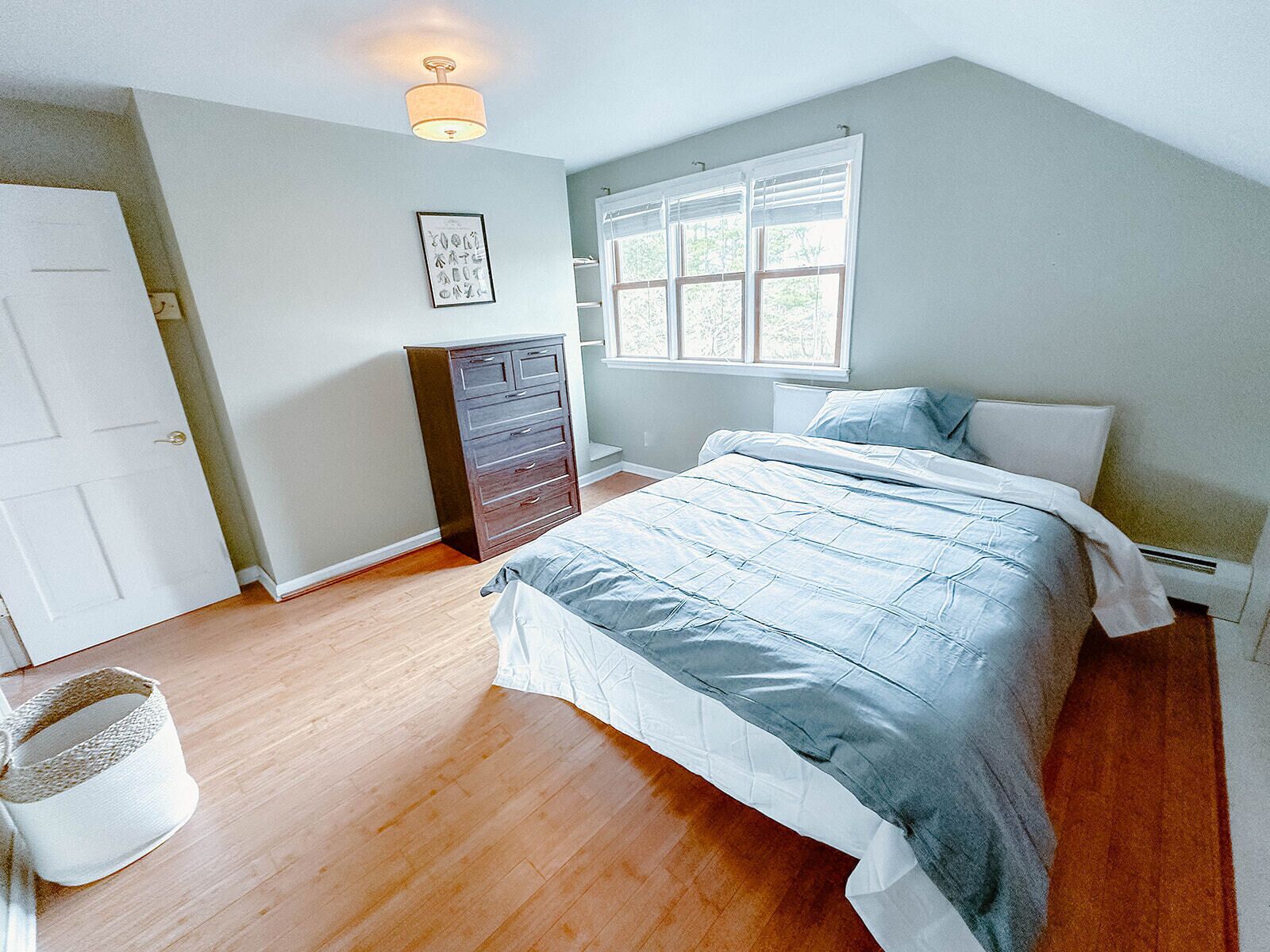 Bluming Fields - A private home on a 150-acre horse farm.