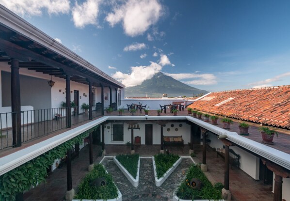 Exterior - Casita Escondida (Antigua Guatemala)