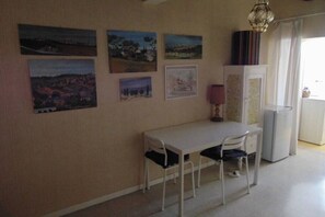 Dining - N261 - Numana, three-room apartment in the historic center with a panoramic view (Numana)