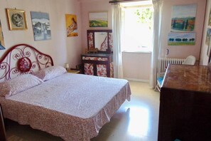 2 chambres, draps fournis