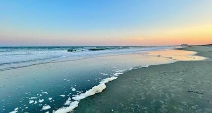 SLICE OF HEAVEN AT BAREFOOT! New 4 Bed 3.5 Bath Townhome on the Driving Range!