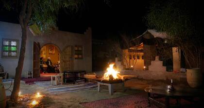Berber Oasis Nomadic experience and desert tour