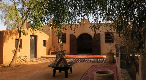 Berber Oasis Nomadic experience and desert tour