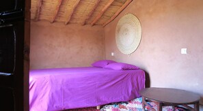 5 bedrooms, bed sheets - Berber Oasis Nomadic experience and desert tour (M'Hamid El Ghizlane)