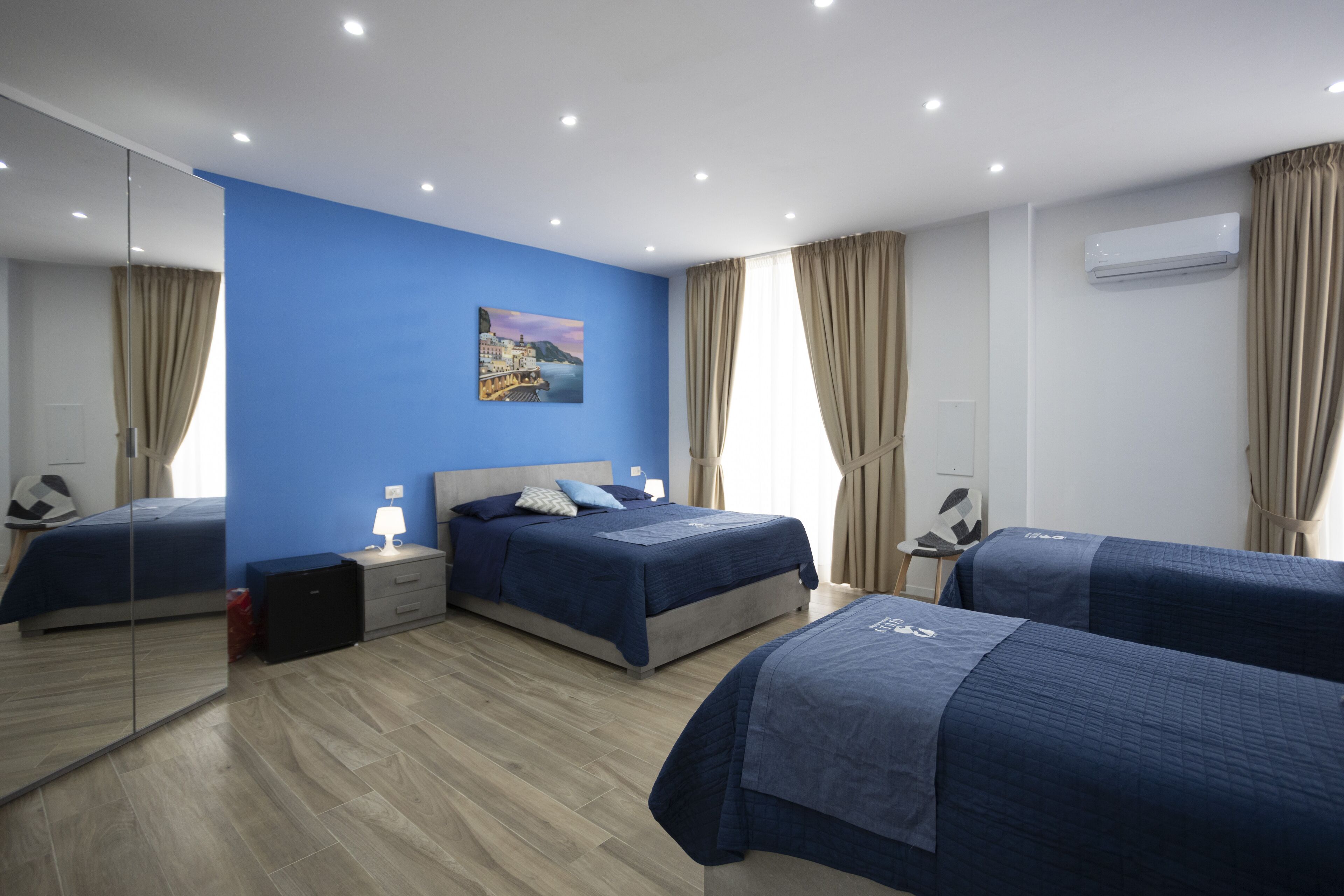 Photo - Giuly Suites & Rooms