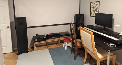 Shared Basement in Fallswood