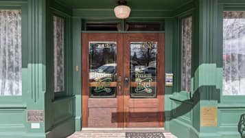 Entrée de l’hébergement