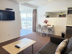 Appartement Confort, 2 chambres | Coin séjour