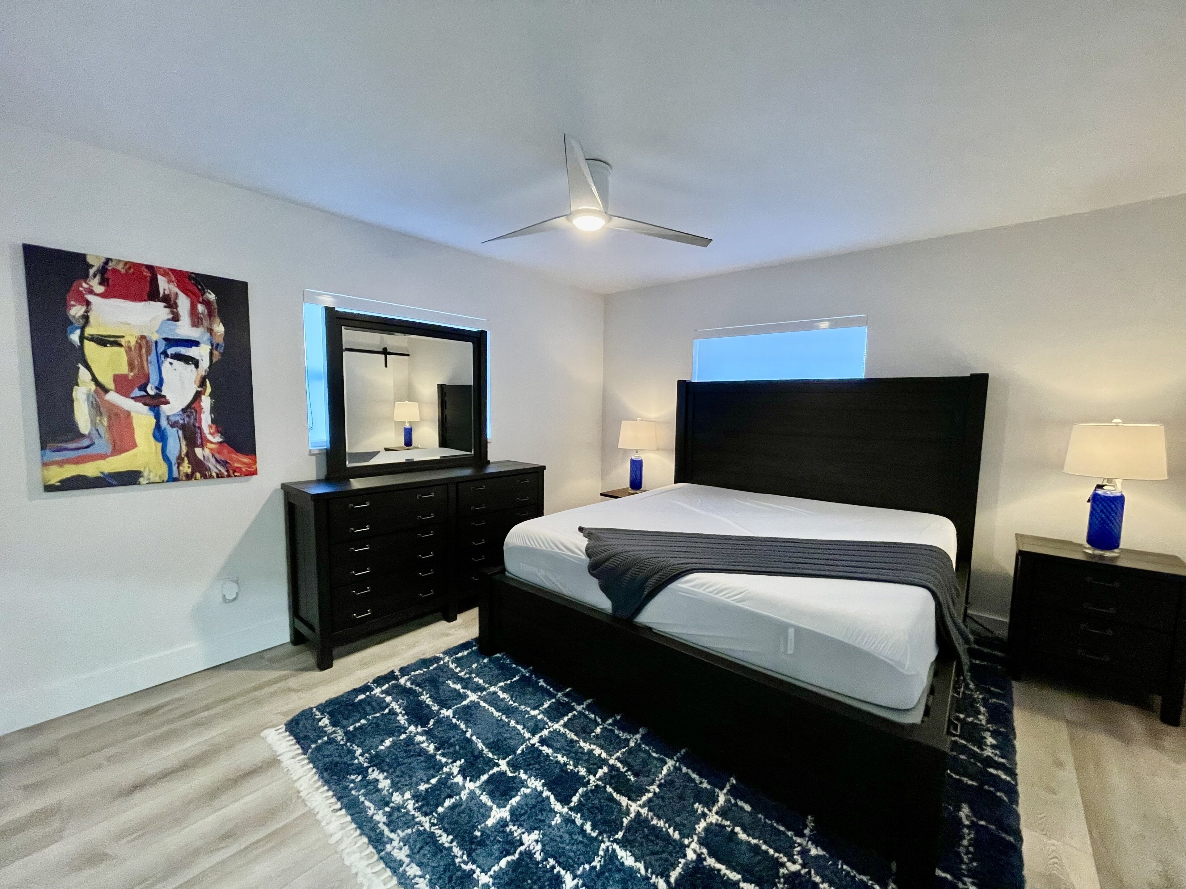 Bike to the Beach - Quiet 2 Bed 2 Bath