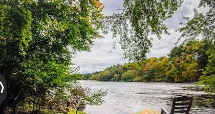 Casa on the Red Cedar River