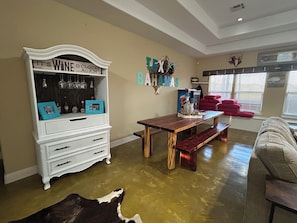 Interior -  Trinity River Front home with gorgeous views! Pet Friendly (Huntsville)
