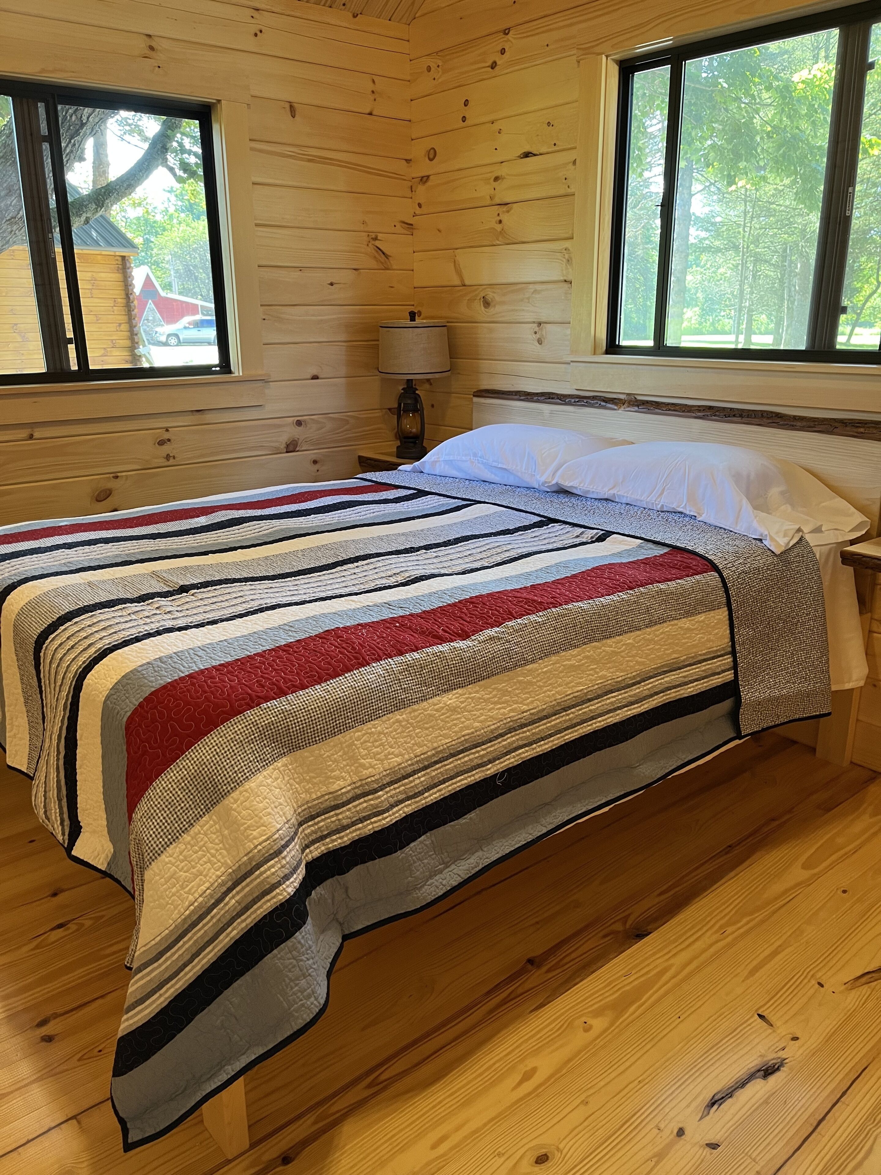 Mourning Dove, a luxurious Lancaster cabin in French, NY.