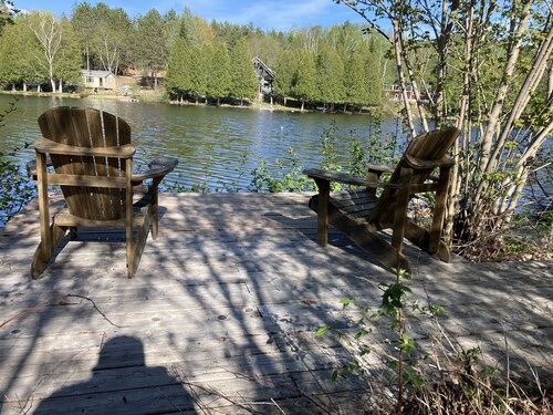 Chalet d'époque plaisible et calme à 15 min du parc  et plage SEPAQ  Lac-simon