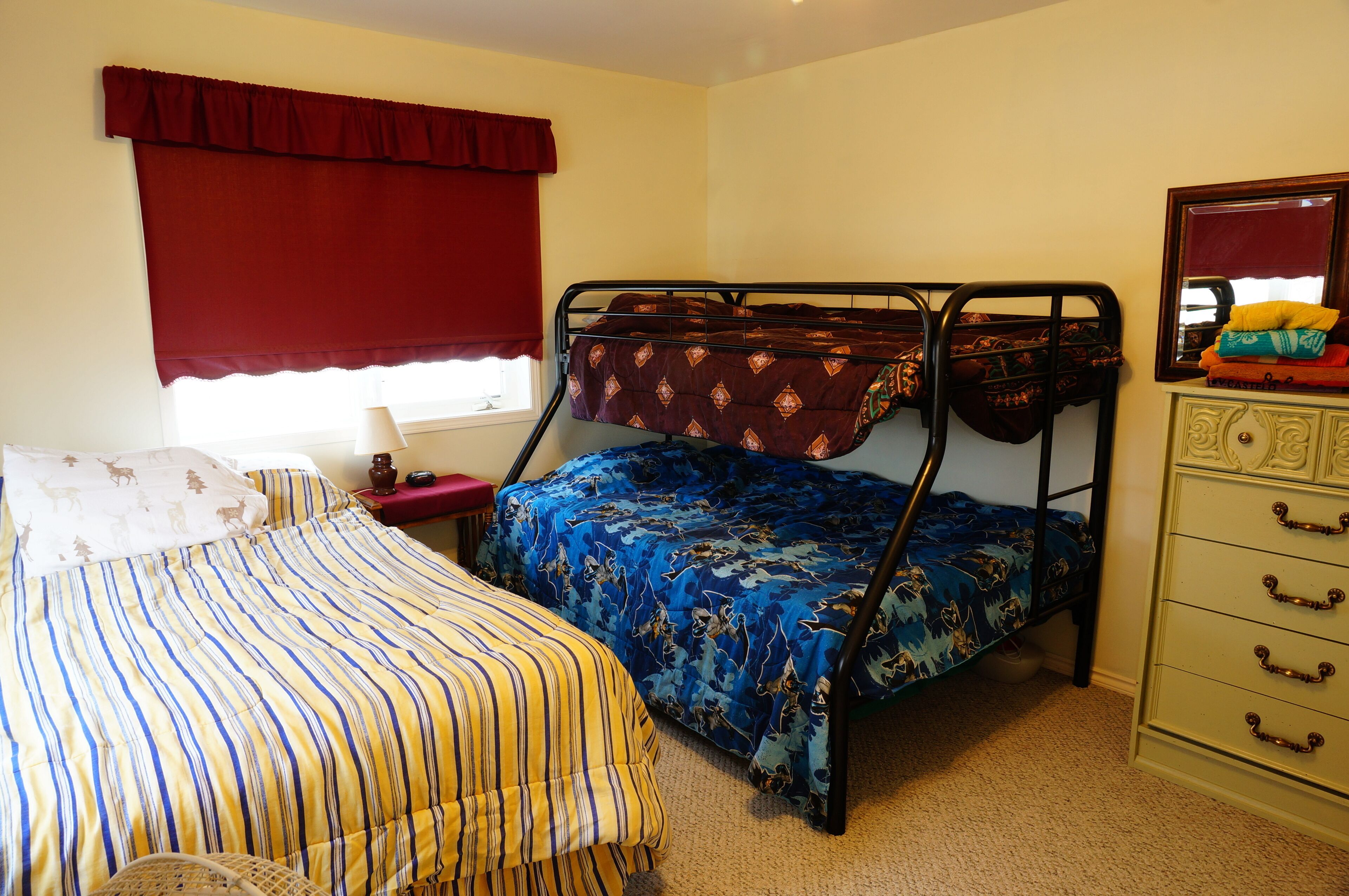 4-season home on Lake Manitoba