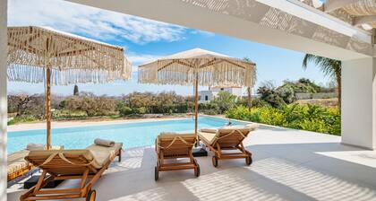 Villa Gatsby by Gatsby Rhodes-Brand New Seaview Villa