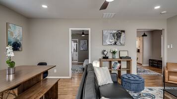 TV connectée, cheminée