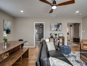 TV connectée, cheminée