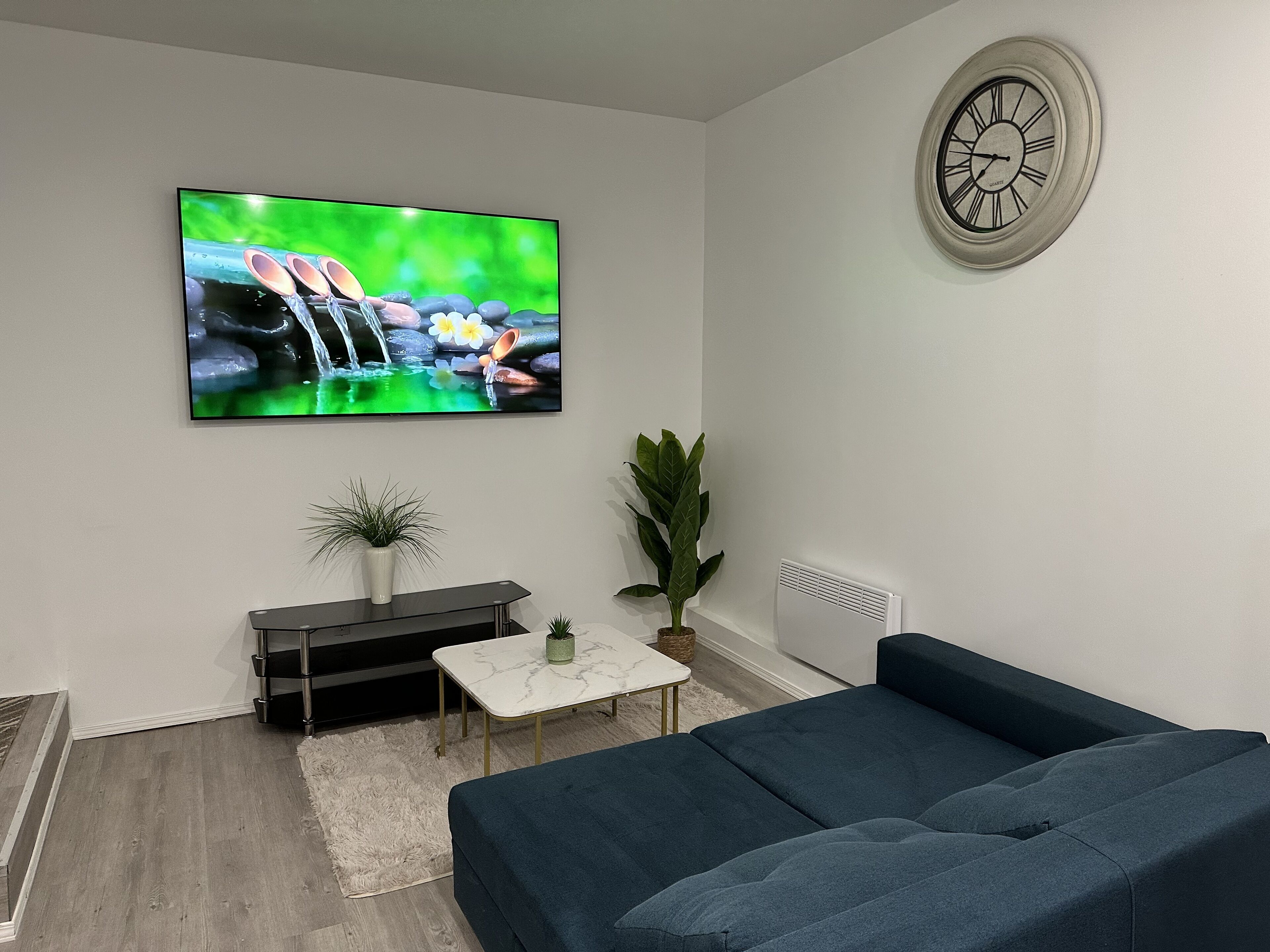 Newly built cozy modern Loft with view on the sea!