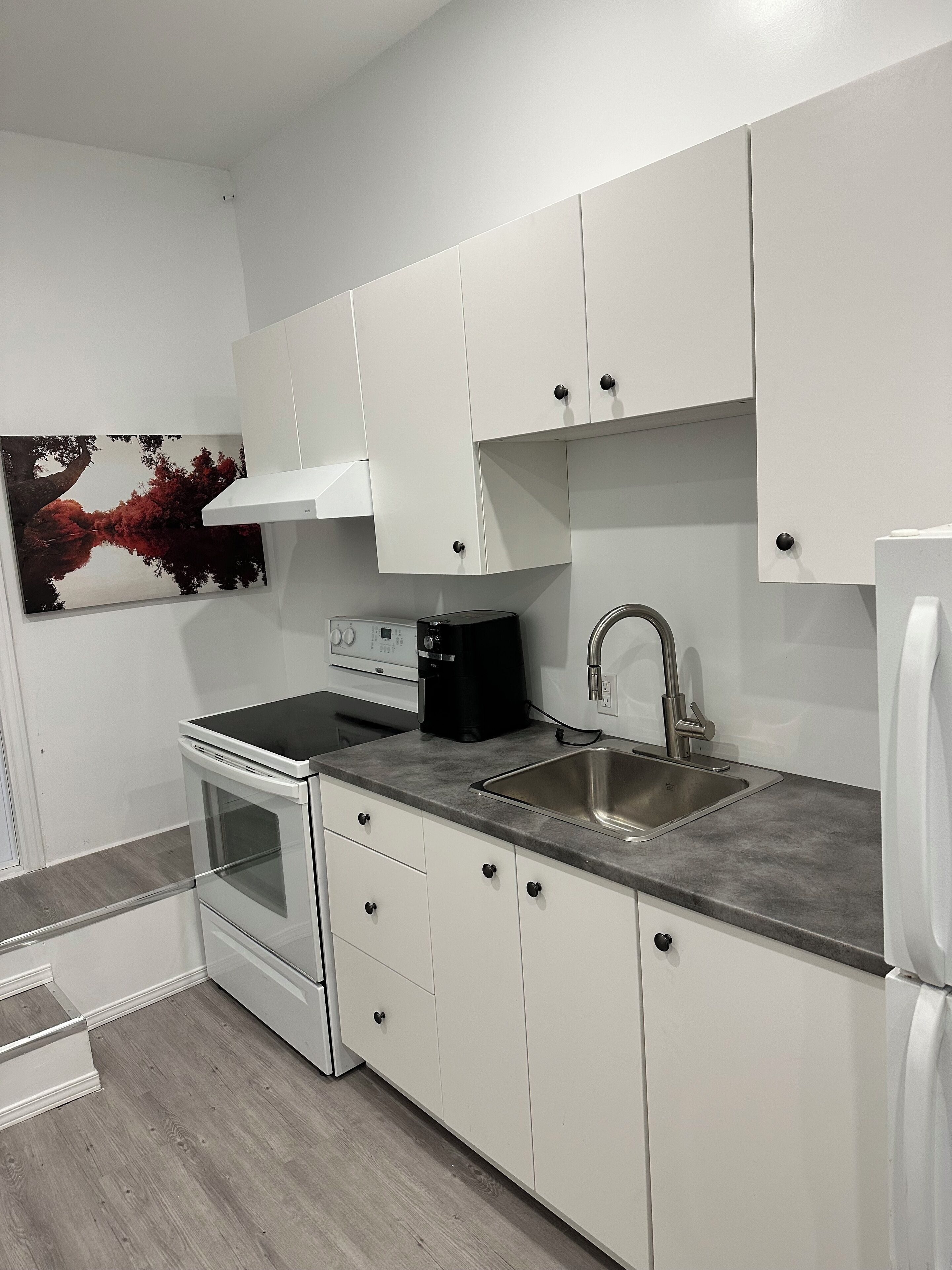 Newly built cozy modern Loft with view on the sea!