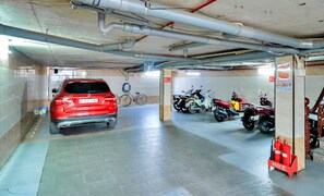 Free self parking