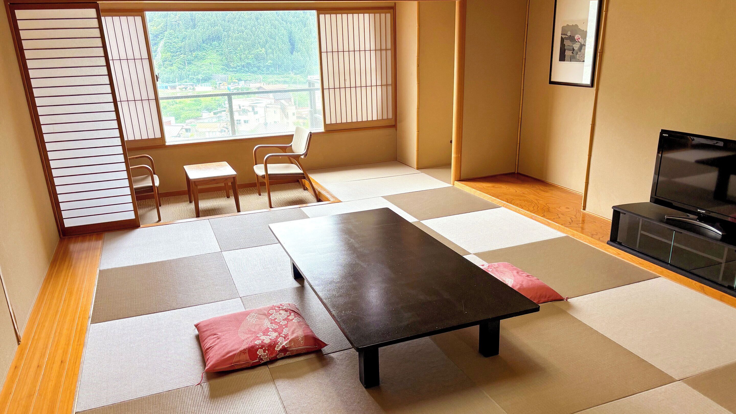 Superior Japanese-Style Room with 10 Tatami Mats - Indoor Bath - New Building - Non-Smoking | In-room safe