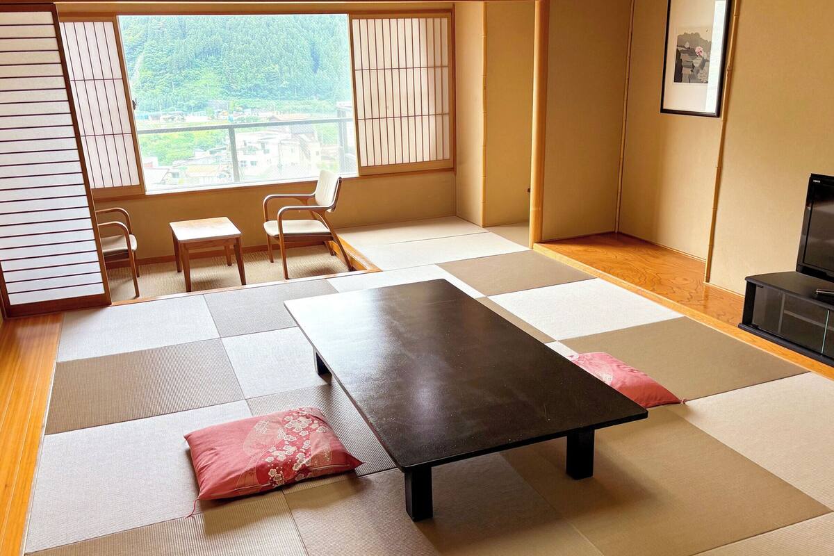 高级房, 无烟房 (Japanese-Style, New Building) | 客房内保险箱