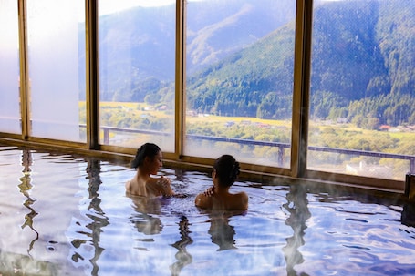 Baño termal público