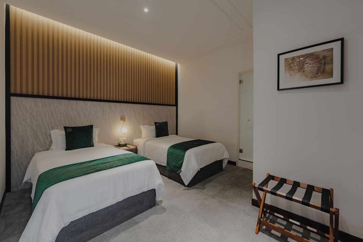 Classic Twin Room, 2 Twin Beds | Premium bedding, blackout drapes, iron/ironing board, free WiFi