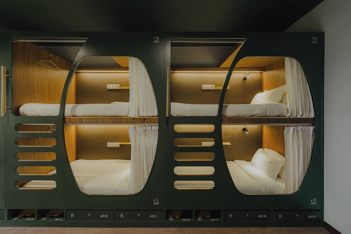 Gemeinsamer Schlafsaal, Gemischter Schlafsaal, Gemeinschaftsbad, Stadtblick (14 Beds) | Kapsel