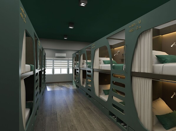 Shared Dormitory, Mixed Dorm, Shared Bathroom, City View (14 Beds)