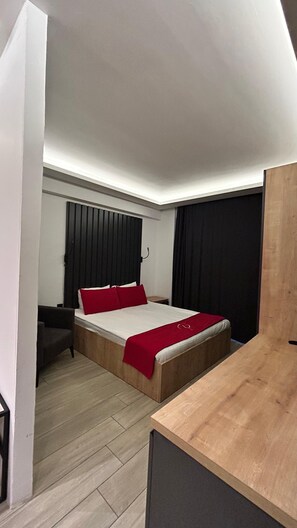 Habitación doble Deluxe | Ropa de cama de alta calidad, minibar, wifi gratis y ropa de cama 