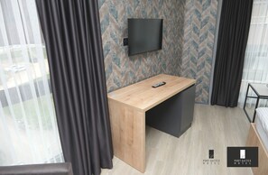 Deluxe Double Room | Premium bedding, minibar, free WiFi, bed sheets - Pars Apart Hotel (Bursa)