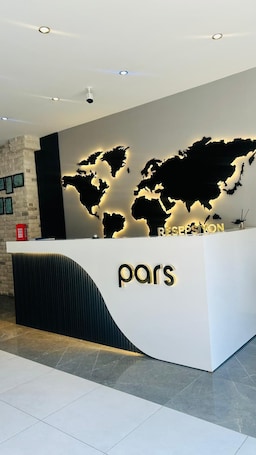 Reception. Pars Apart Hotel