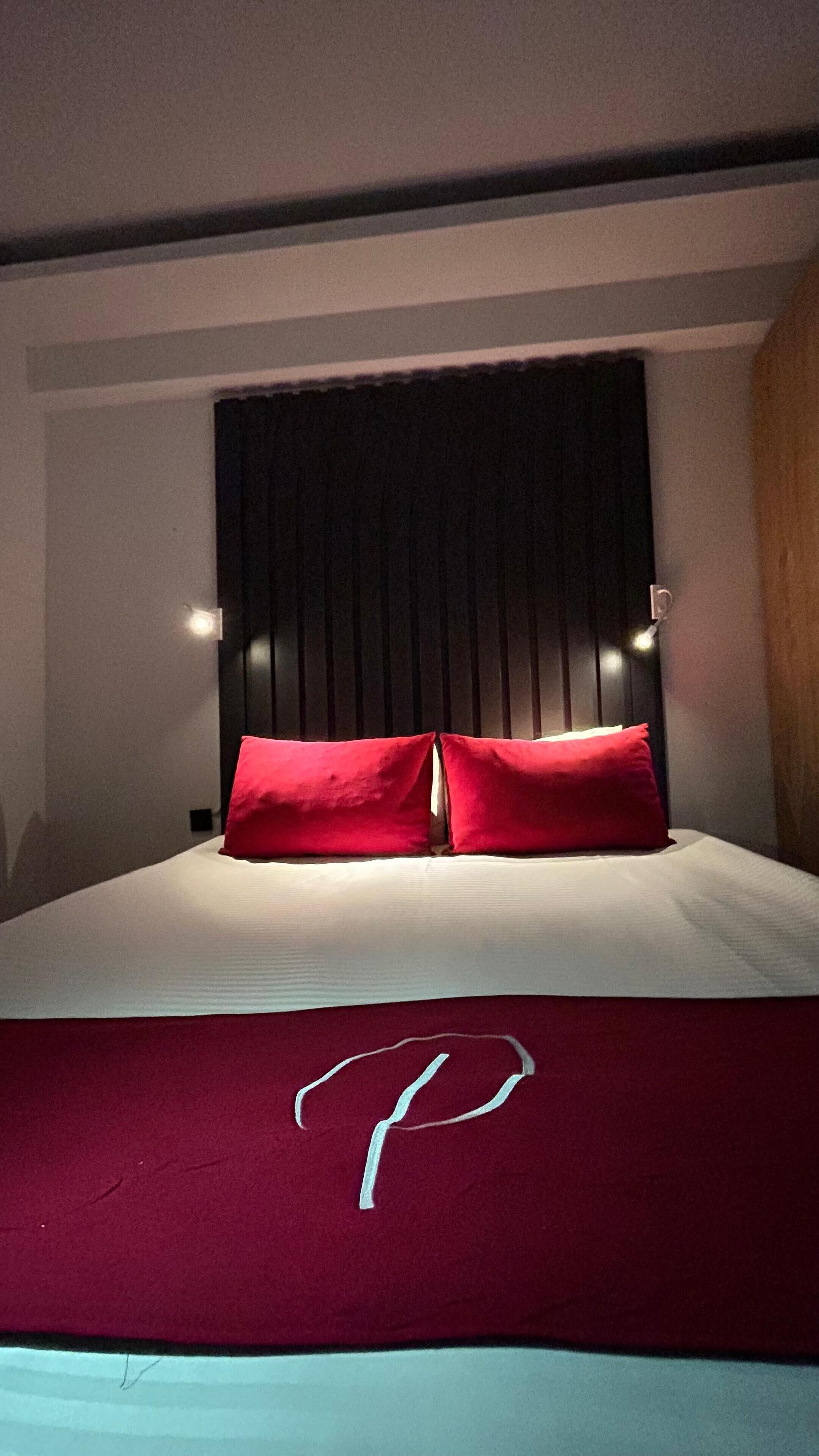 Deluxe Double Room | Premium bedding, minibar, free WiFi, bed sheets