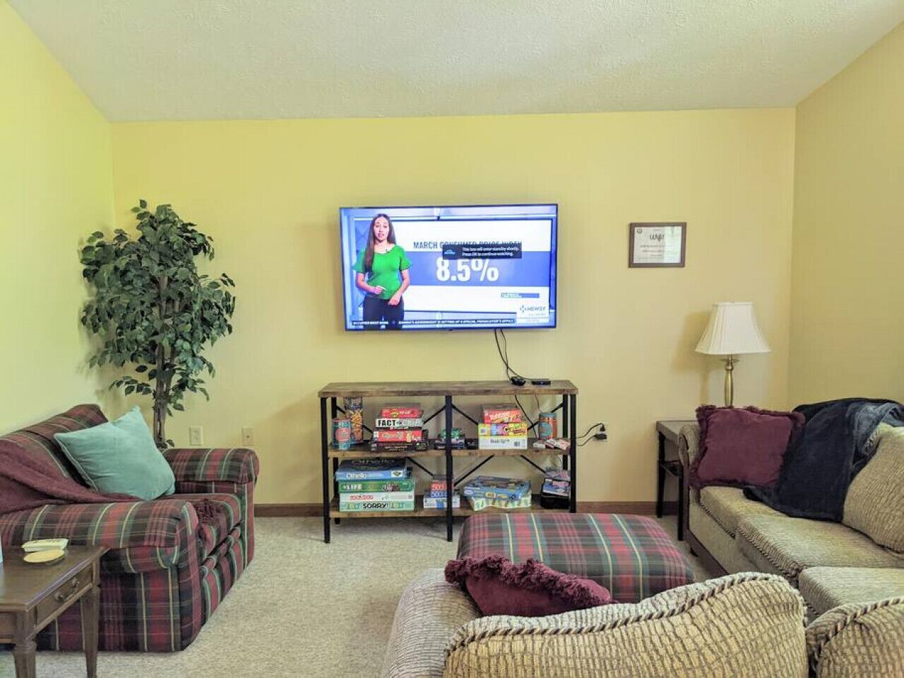 Mountain Chalet! Cozy 3BR Home w/ GameRoom