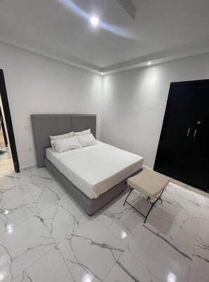2 chambres, accès à Internet, literie fournie