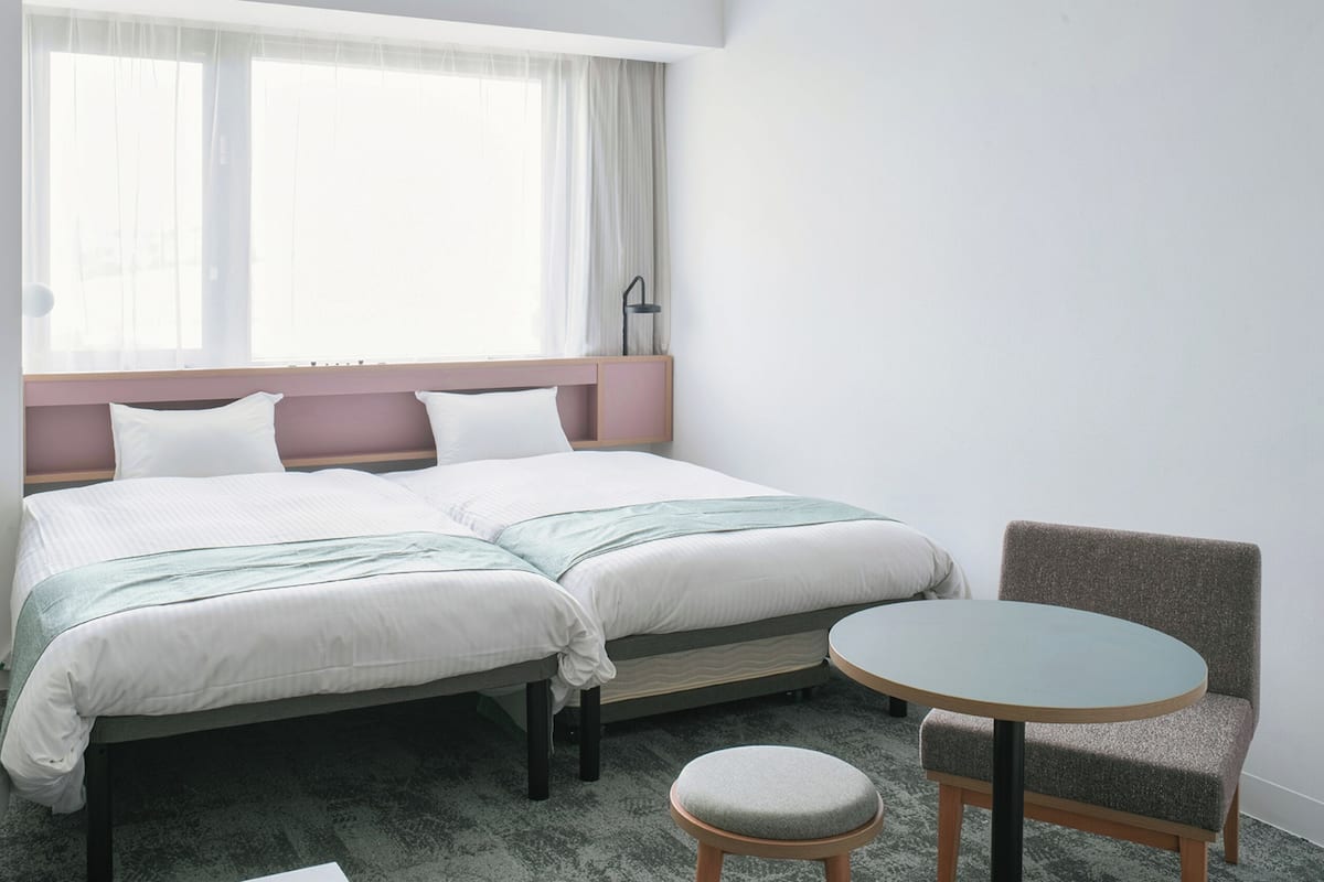 1 bedroom, down duvets, in-room safe, desk