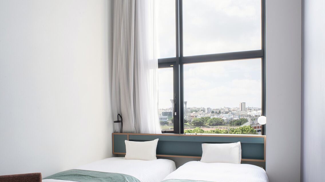 Down comforters, in-room safe, desk, laptop workspace
